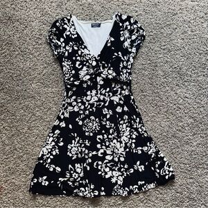 Floral Black and White Dress Mini Short Dress Neutral XL